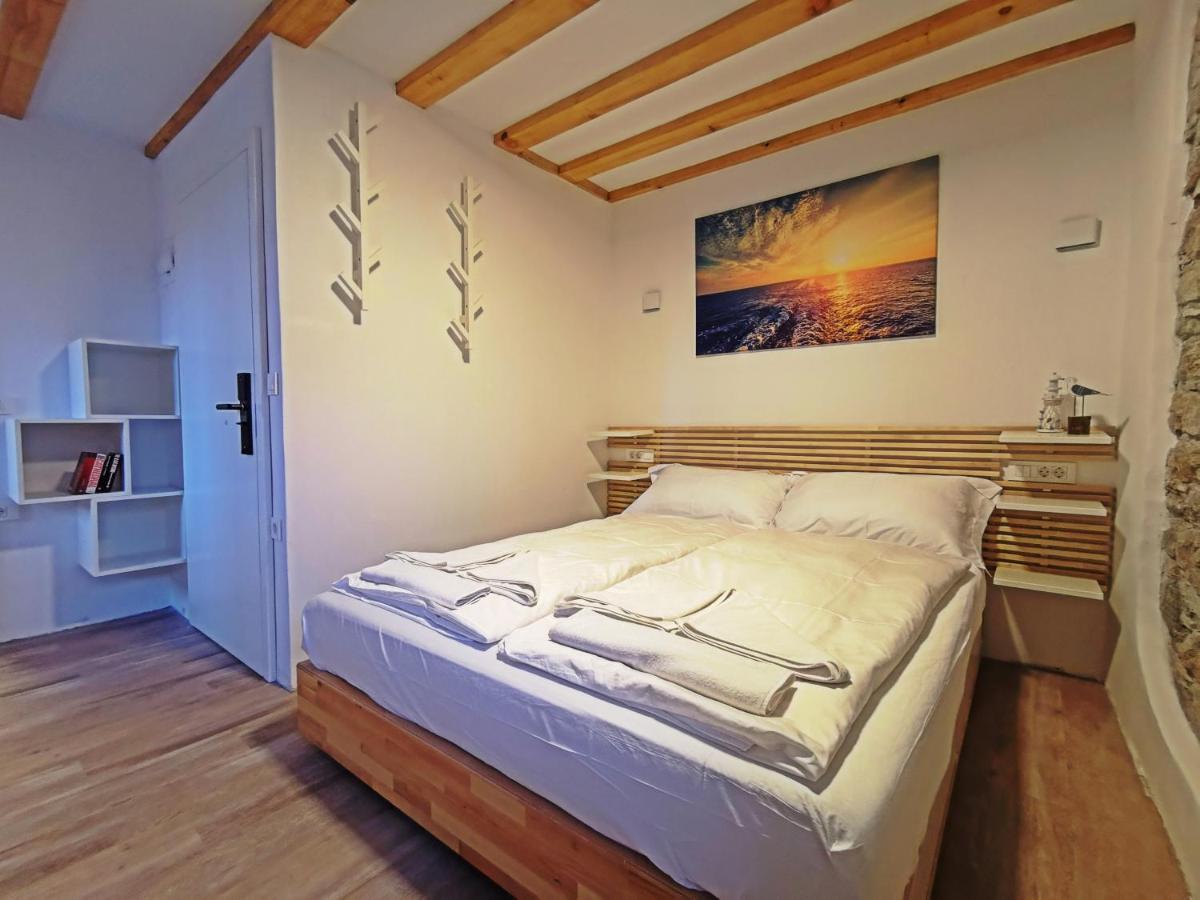 Ribiska Hisa - Old Piran Fisherman'S House Экстерьер фото