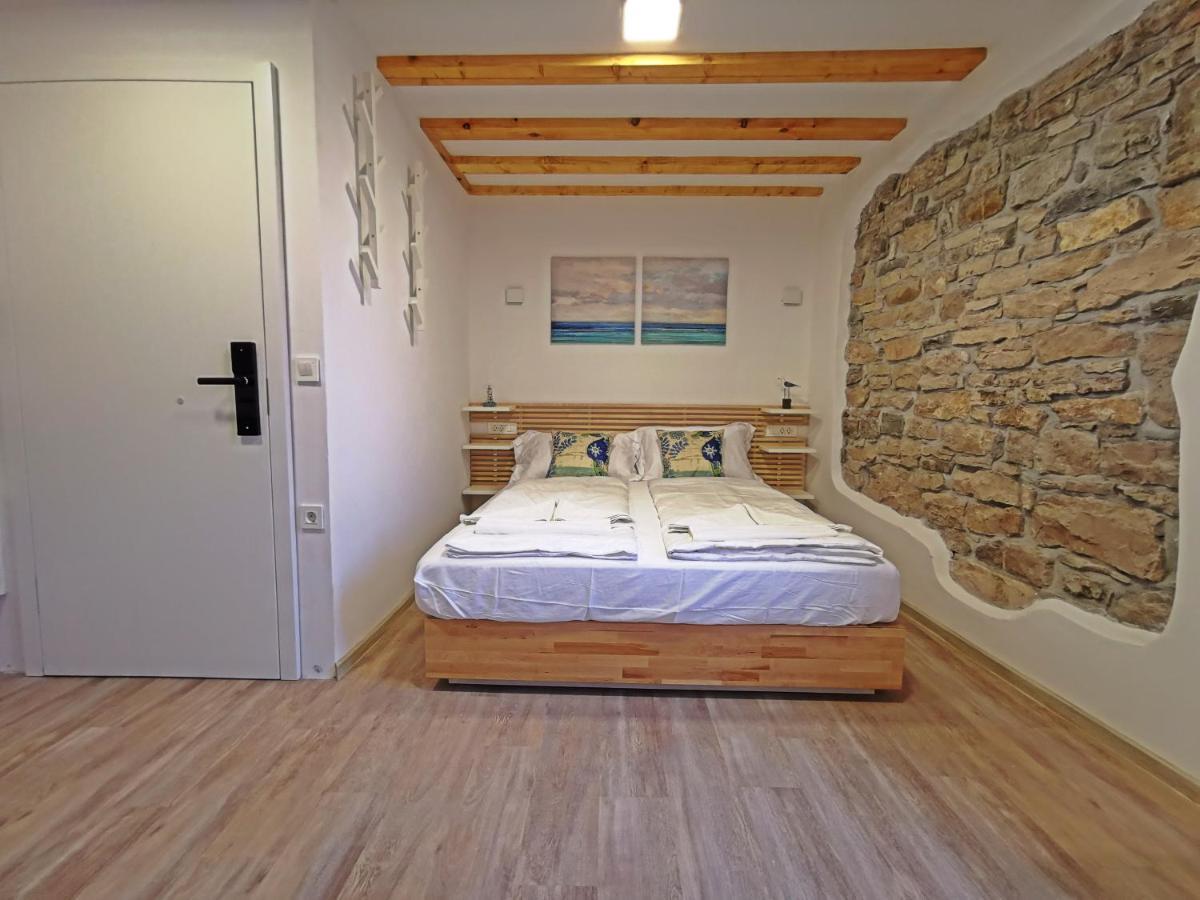 Ribiska Hisa - Old Piran Fisherman'S House Экстерьер фото